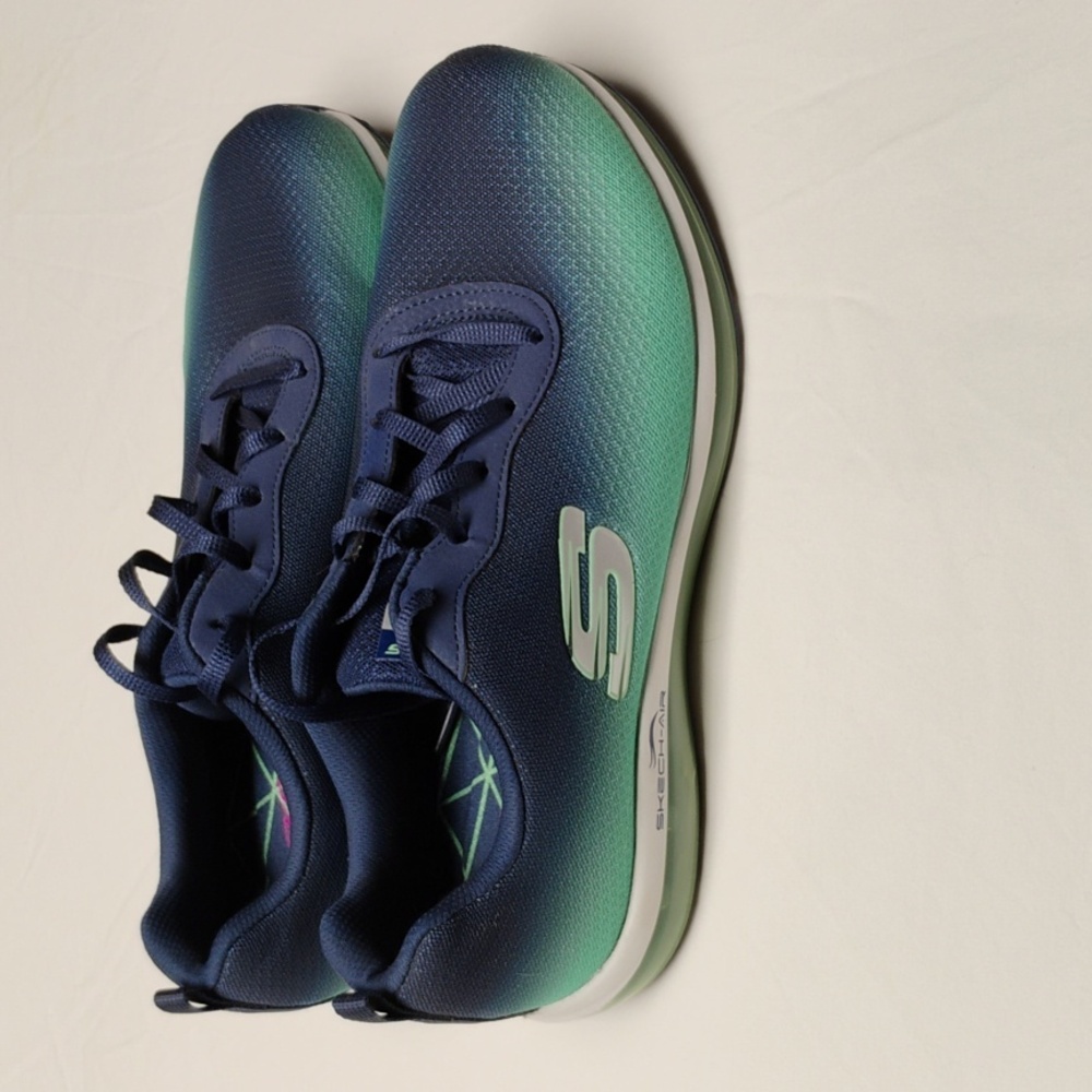 Skechers 2 tone blue shoe - Picture 3 of 5